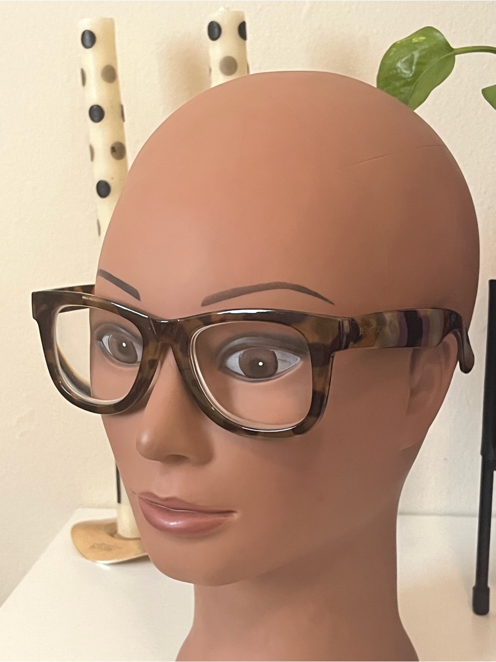 Betsey Johnson Thick Frame Tortoise Readers +2.50